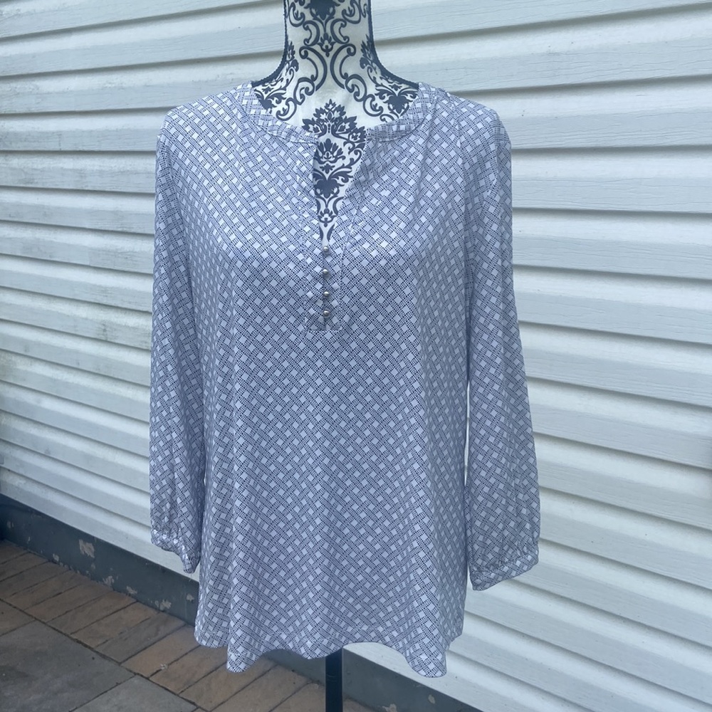 New York and Company blouse